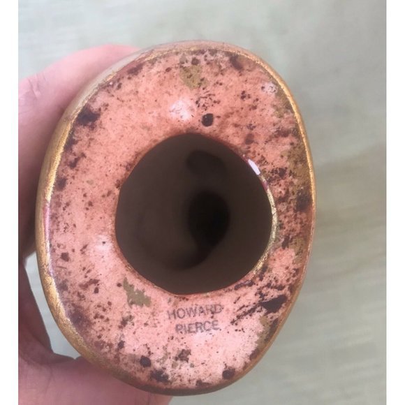 HOWARD PIERCE WOMAN HOLDING BASKET CALIFORNIA CERAMIC POTTERY FIGURINE 9" - Picture 3 of 5